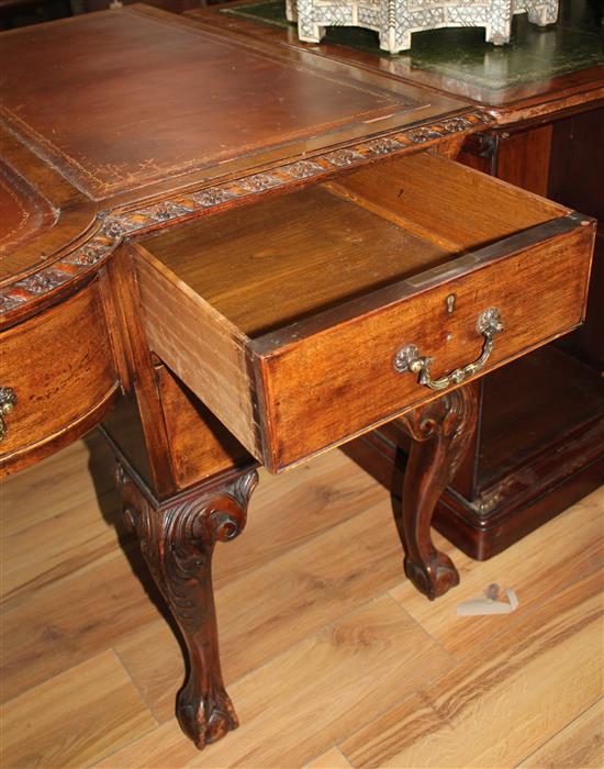 An 18th century style walnut breakfront writing table, 4ft 11.5in. x 3ft 2in. x 2ft 6in.